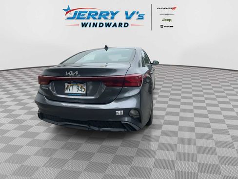 Used 2023 Kia Forte LXS image 7