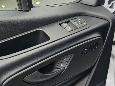 New 2025 Mercedes-Benz Sprinter 2500 image 21