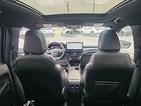 Used 2023 Ford Escape ST-Line w/ Tech Pack #1 AWD/4WD image 14