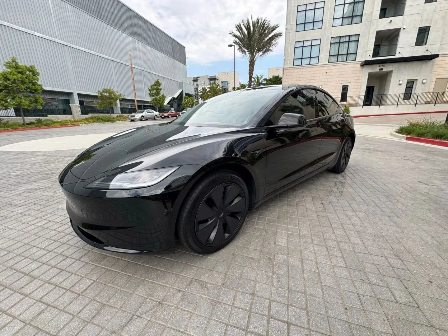 Used 2024 Tesla Model 3 Long Range AWD/4WD image 3
