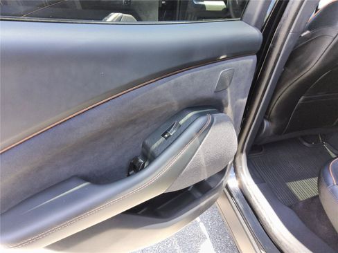 Certified 2023 Ford Mustang Mach-E GT AWD/4WD image 18