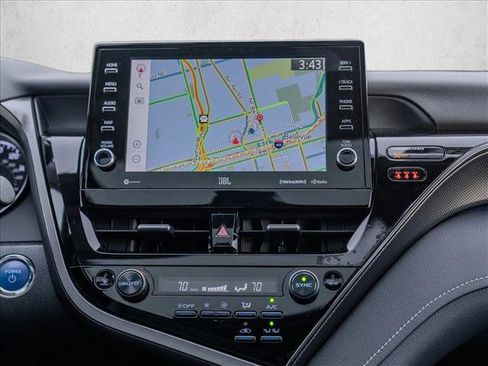 Used 2022 Toyota Camry XSE w/ Navigation Upgrade Package image 24