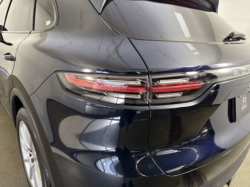 Used 2019 Porsche Cayenne AWD/4WD image 29