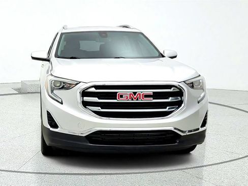 Used 2020 GMC Terrain SLT FWD image 2