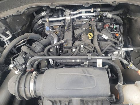 Used 2023 Ford Explorer XLT w/ Equipment Group 202A image 30