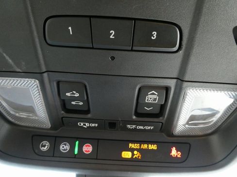 Used 2020 Cadillac XT5 Premium Luxury image 30