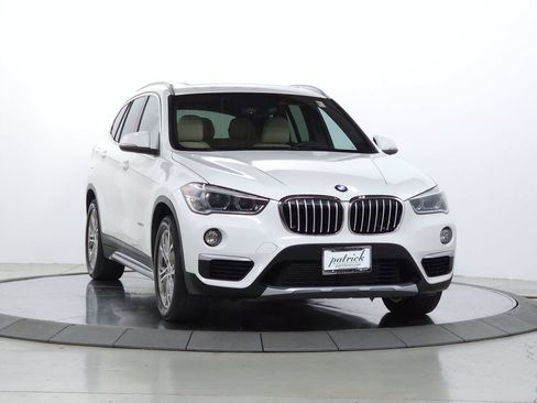 Used 2023 BMW X1 xDrive28i w/ Convenience Package AWD/4WD image 1