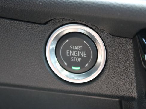 New 2026 Chevrolet Traverse LT w/ Enhanced Driving Package FWD image 42