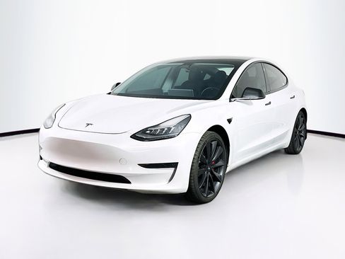 Used 2020 Tesla Model 3 Performance image 3