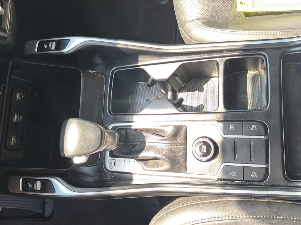 Used 2022 Kia Sorento S w/ Panoramic Sunroof Package FWD image 20