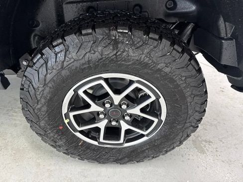 New 2026 Jeep Wrangler Unlimited Rubicon AWD/4WD image 5