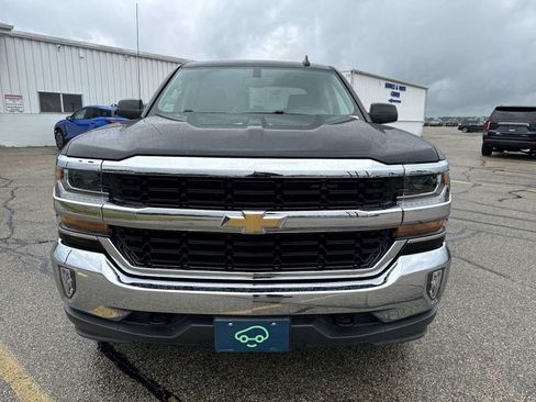 Used 2018 Chevrolet Silverado 1500 LT w/ All Star Edition AWD/4WD image 2