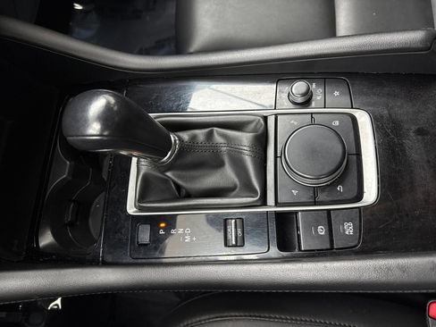 Used 2024 MAZDA MAZDA3 s FWD image 30