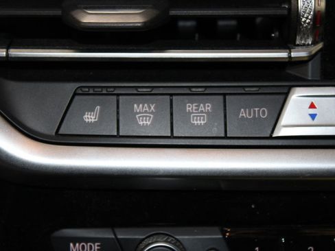 Used 2023 BMW X3 xDrive30i w/ Convenience Package AWD/4WD image 39