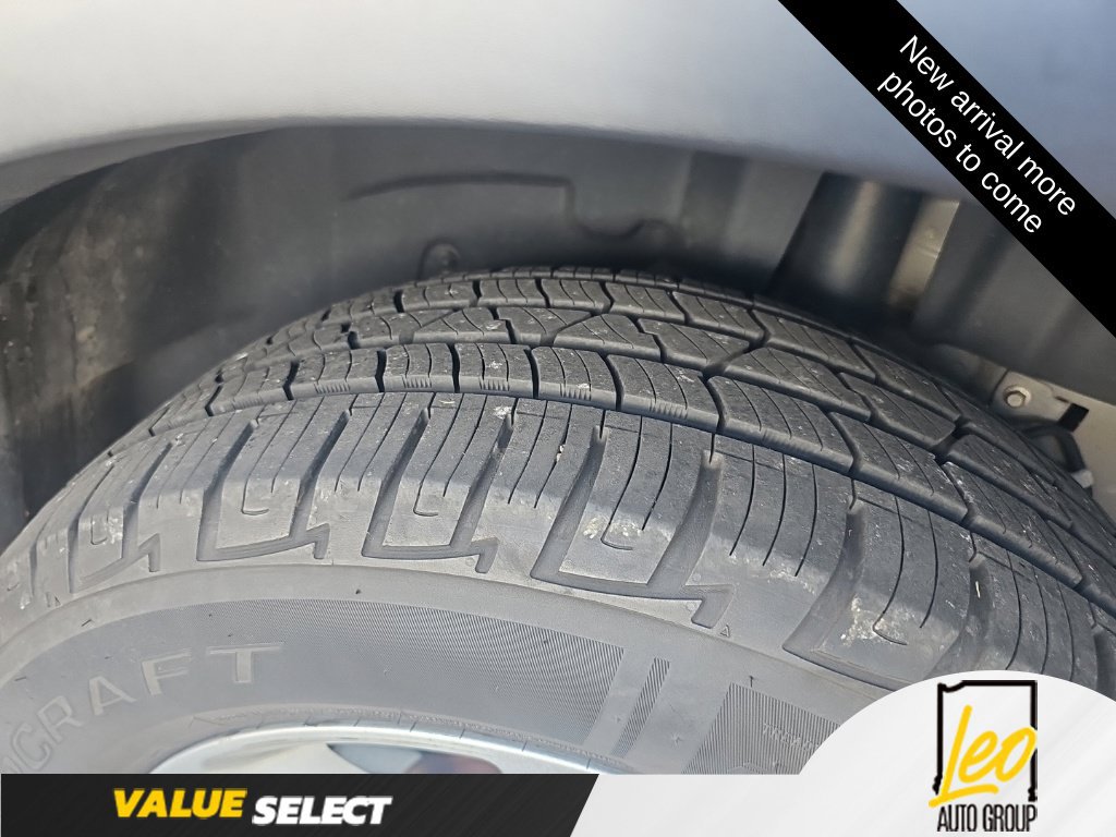 Used 2013 Ford Explorer XLT AWD/4WD image 6