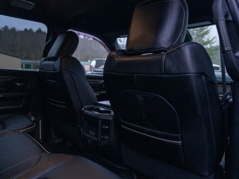 Used 2019 RAM 2500 Limited image 15