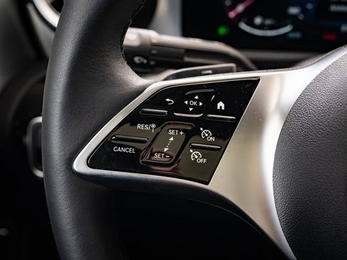 Certified 2025 Mercedes-Benz CLA 250 4MATIC image 25