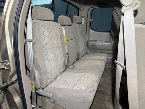 Used 2006 Toyota Tundra SR5 AWD/4WD image 25