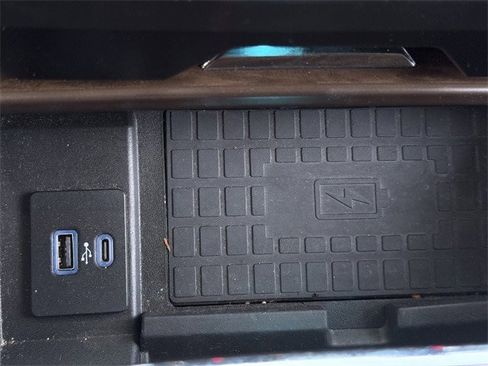 Used 2020 Ford Expedition Platinum image 21