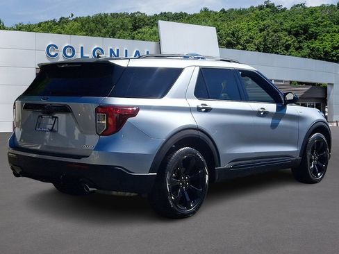 Certified 2023 Ford Explorer ST-Line AWD/4WD image 6