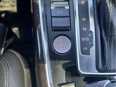 Used 2013 Audi Q5 2.0T Prestige image 22