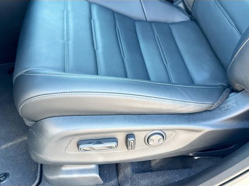Used 2025 Honda CR-V EX-L image 19