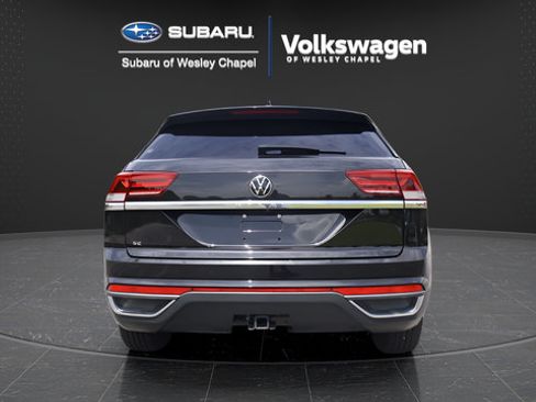 Used 2020 Volkswagen Atlas Cross Sport SE FWD image 7