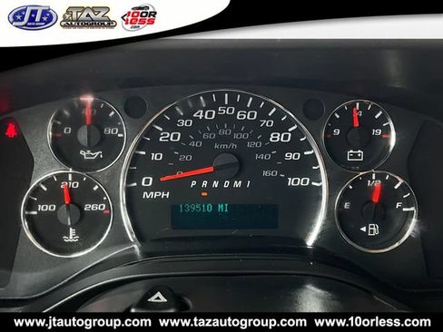 Used 2016 Chevrolet Express 2500 RWD image 17