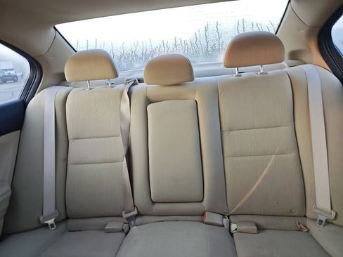Used 2011 Honda Accord LX image 11