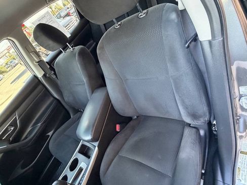 Used 2015 Nissan Altima 2.5 S w/ Sport Value Package FWD image 13