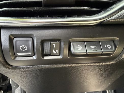 Used 2019 Cadillac XT4 Sport AWD/4WD image 15
