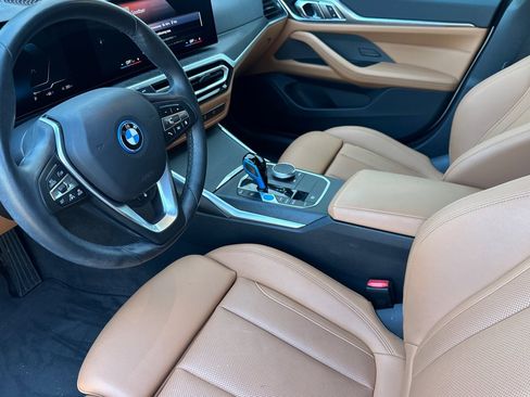Used 2023 BMW i4 eDrive35 image 11