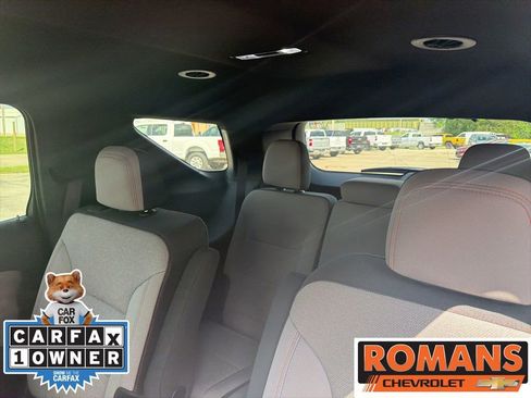 Used 2024 Chevrolet Traverse LT FWD image 23