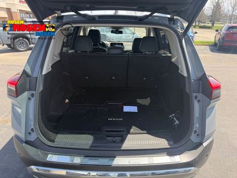 Used 2021 Nissan Rogue Platinum AWD/4WD image 24
