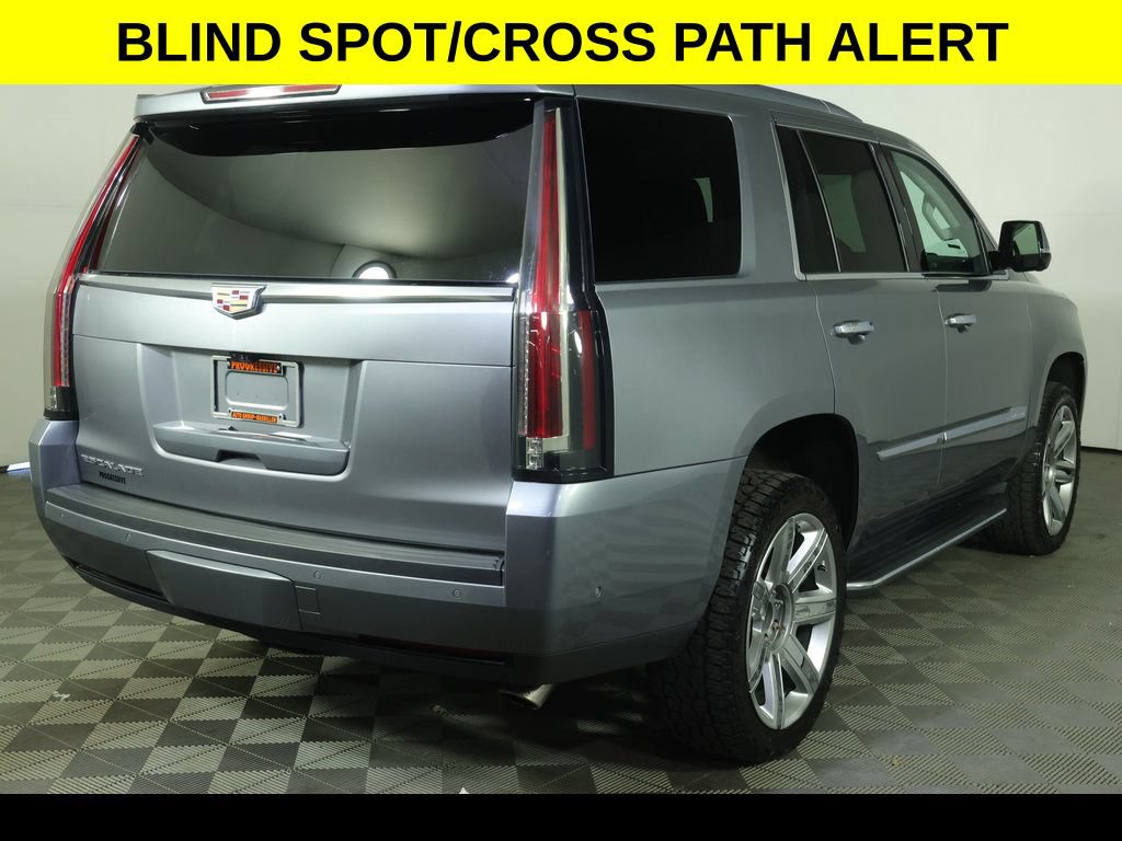 Used 2020 Cadillac Escalade Luxury AWD/4WD image 10