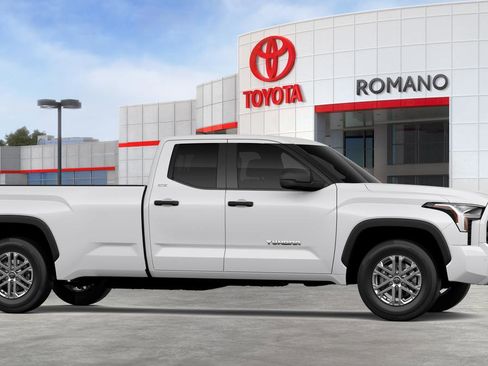 New 2025 Toyota Tundra SR5 AWD/4WD image 37
