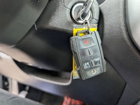 Used 2018 Chevrolet Colorado LT image 18