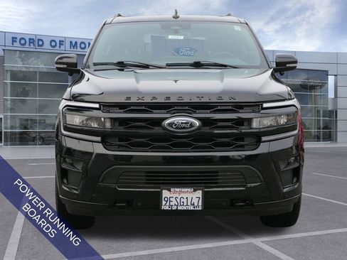 Used 2023 Ford Expedition Limited image 7