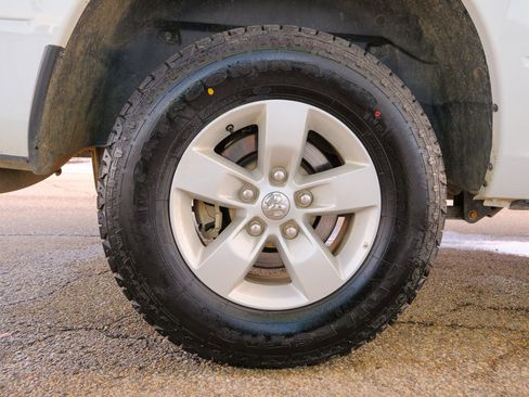 Used 2023 RAM 1500 Classic SLT w/ Electronics Group image 47