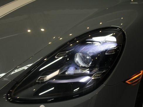 New 2024 Porsche 718 Boxster image 15