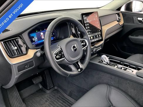 Used 2026 Volvo XC60 B5 Plus AWD/4WD image 15