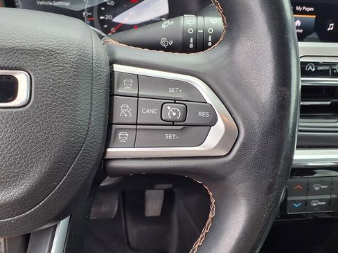 Used 2022 Jeep Compass Limited image 19