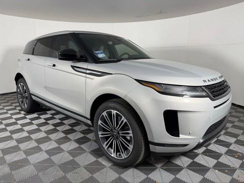 Used 2026 Land Rover Range Rover Evoque S image 11