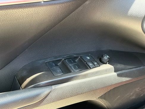 Used 2024 Toyota Camry LE FWD image 5