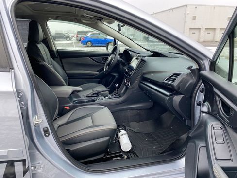 Used 2022 Subaru Crosstrek 2.5i Sport w/ Moonroof Package image 12