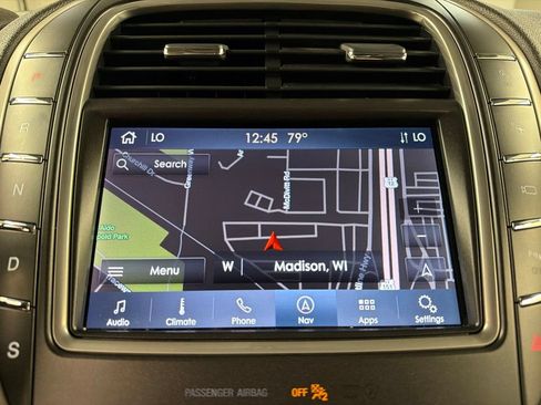 Used 2020 Lincoln Nautilus Reserve w/ Equipment Group 201A AWD/4WD image 12