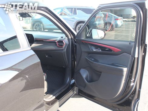 Certified 2024 Chevrolet TrailBlazer RS image 25