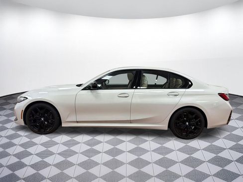 Used 2025 BMW 330i xDrive Sedan image 2