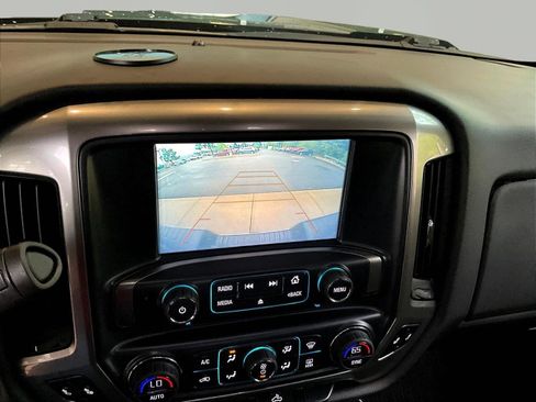 Used 2018 Chevrolet Silverado 1500 LT w/ All Star Edition AWD/4WD image 15