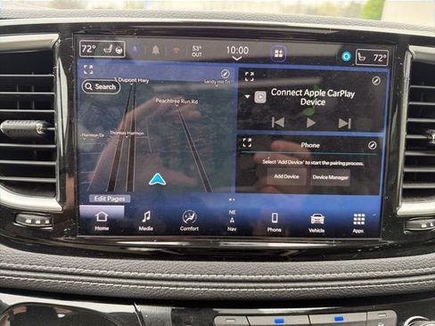 Used 2023 Chrysler Pacifica Limited FWD image 26
